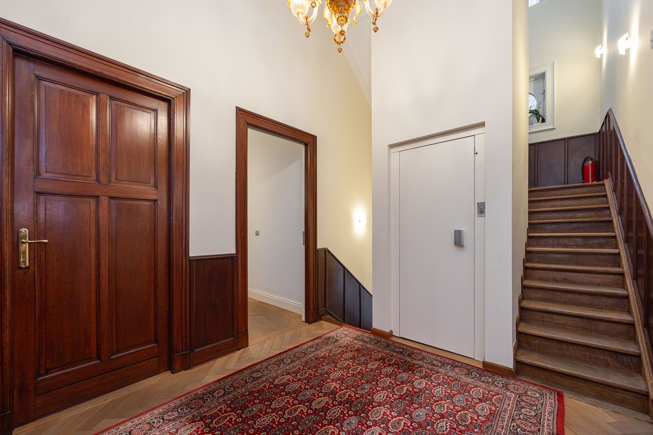 ANTWERPEN-MARKGRAVE - Luxe herenwoning met binnenzwembad foto 21
