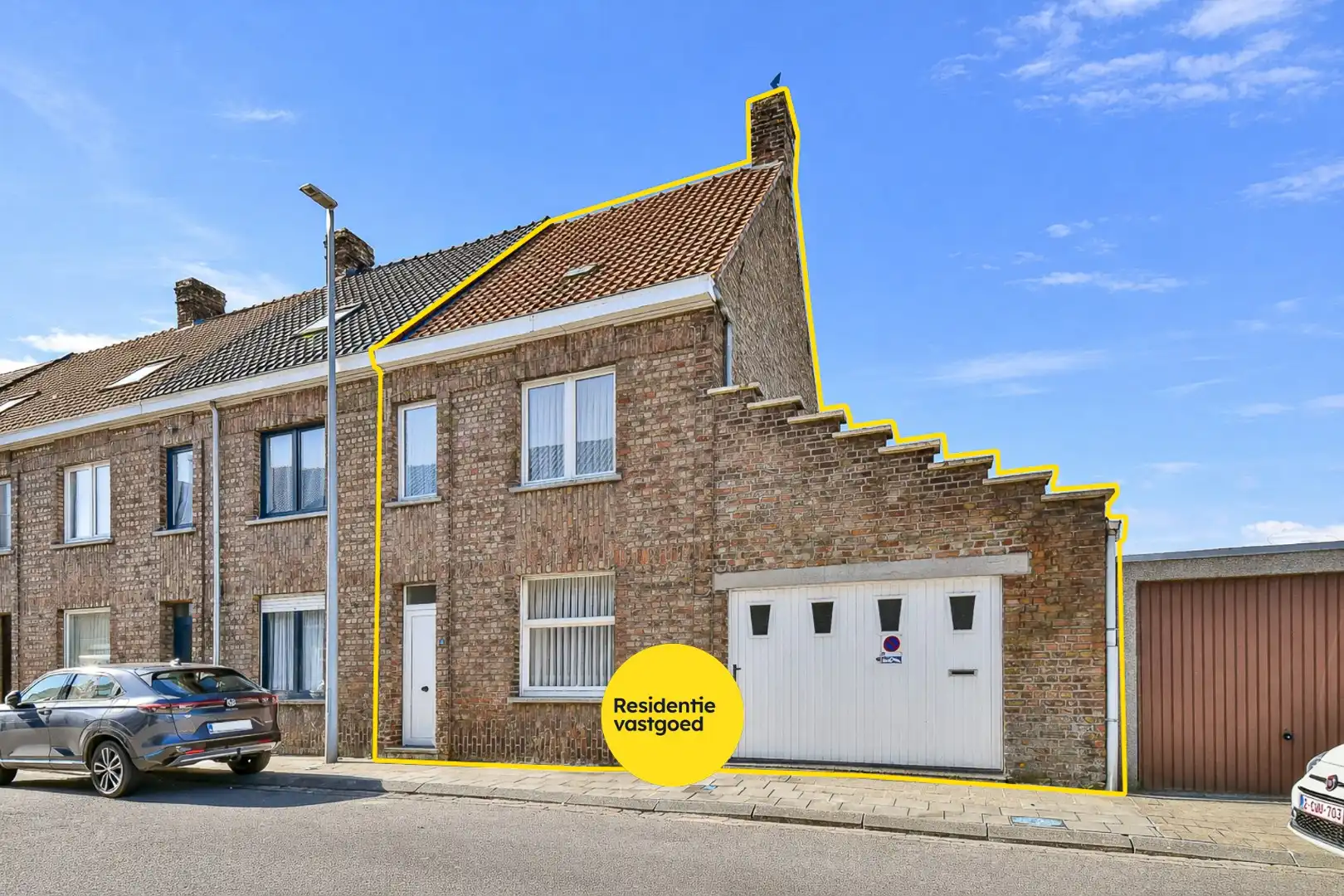 Hoofdfoto van de publicatie: Te renoveren woning op rustige en centrale ligging