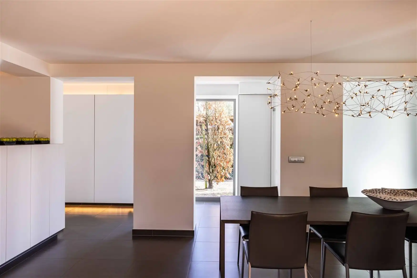 Exclusieve villa met uitzonderlijk open zicht in 'De Bommels'.  foto 9