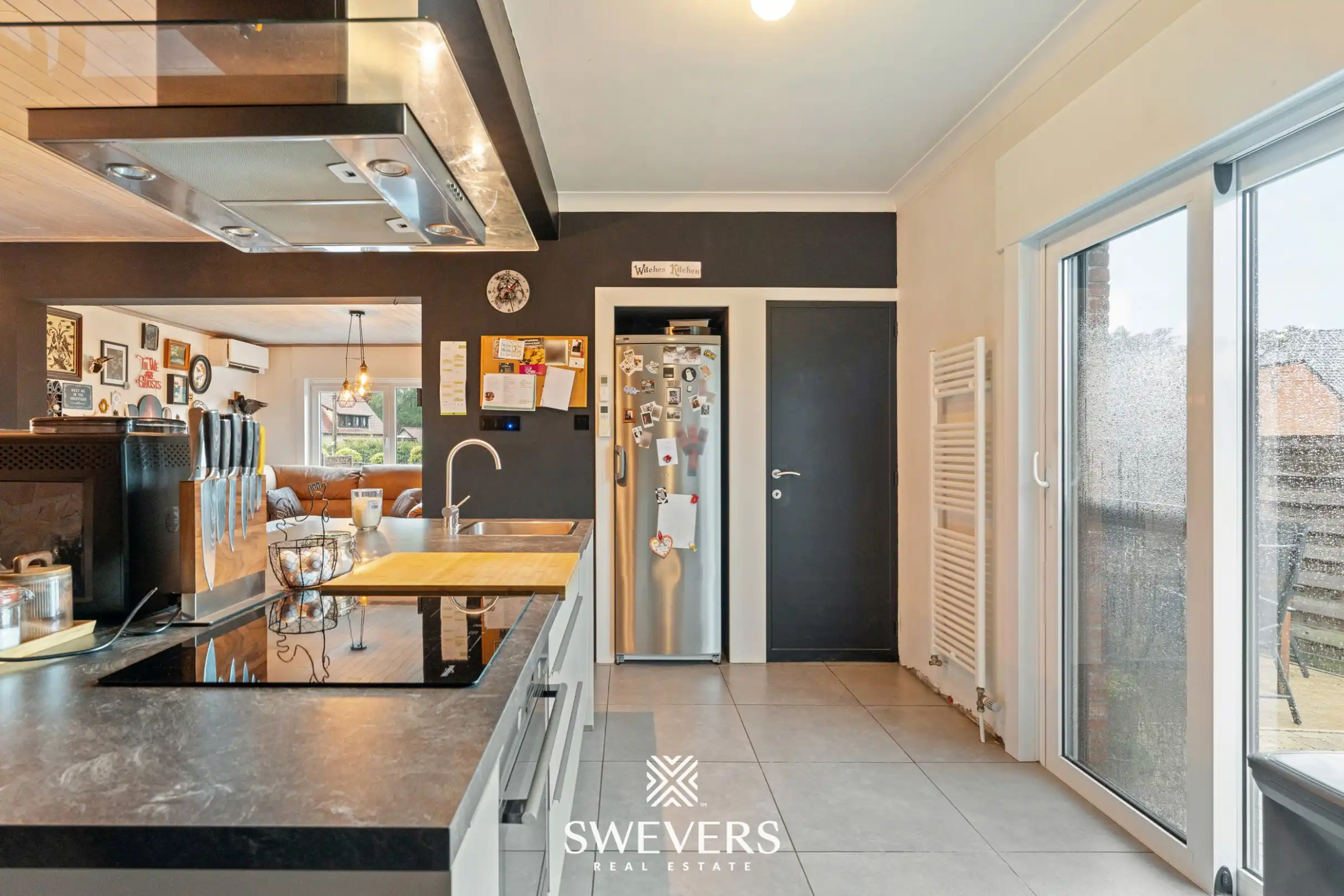 Authentieke, gerenoveerde woning met 3 slaapkamers in Paal foto 10