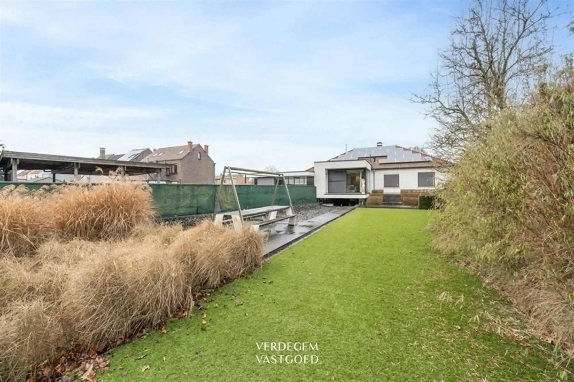 Unieke woon / werkopportuniteit: villa met magazijn van 395m² op toplocatie - prijs op aanvraag foto 19
