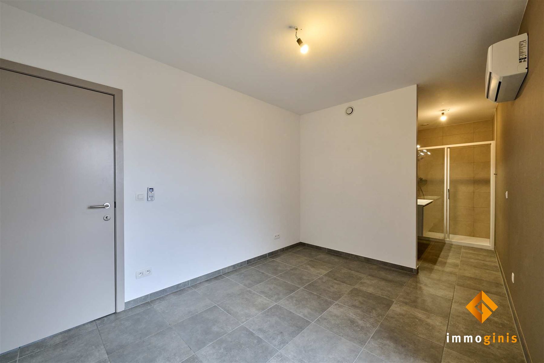 Recent en instapklaar 1-slaapkamerappartement met overdekt terras. foto 9