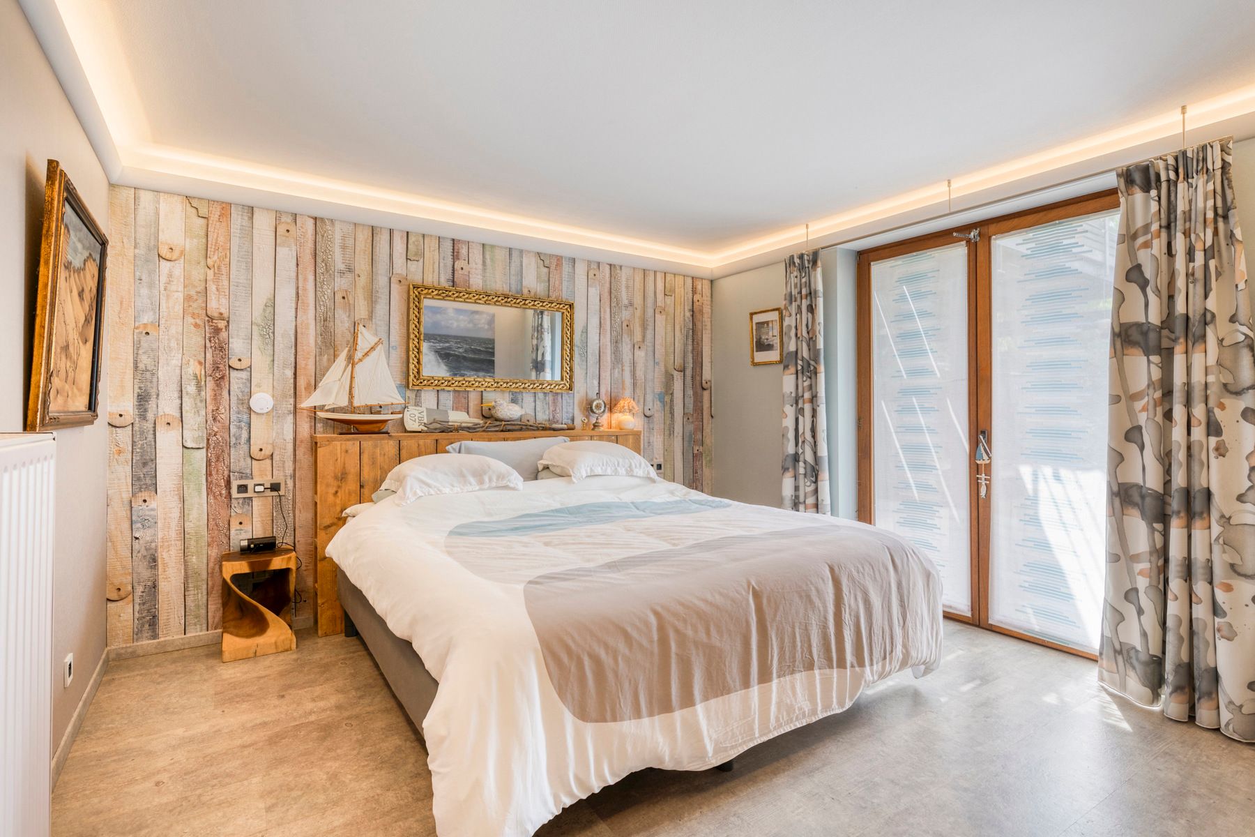 Unieke villa op toplocatie foto 15