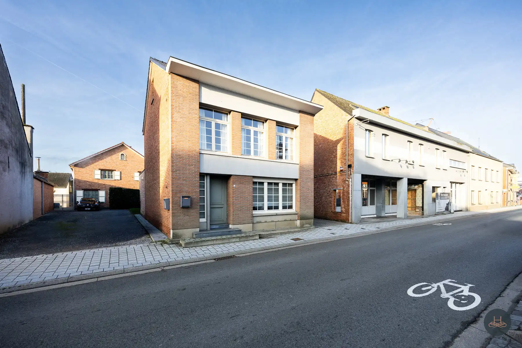 Leuke en ruime woning in centrum Tremelo foto 2