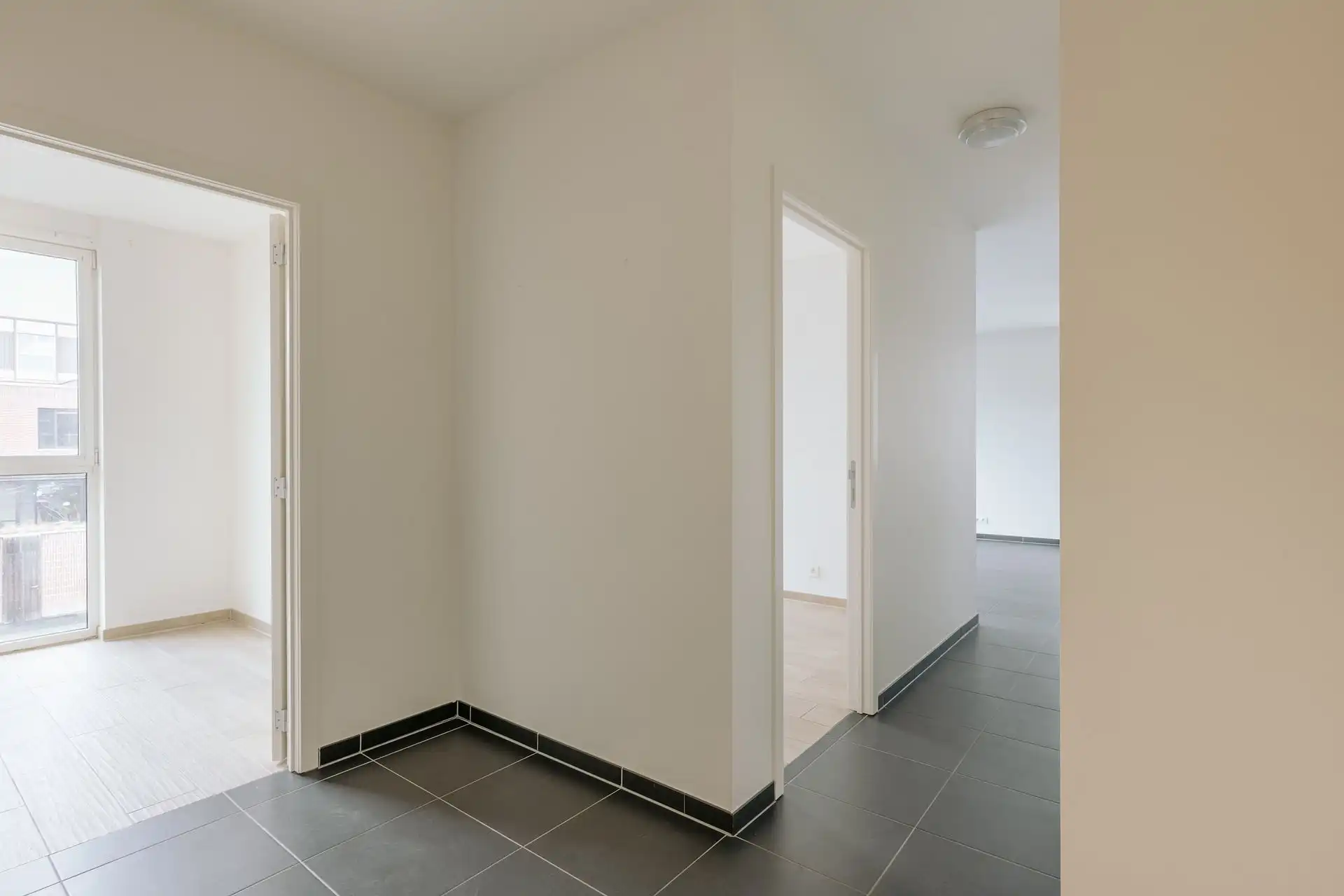 Instapklaar appartement te Boechout. foto 10