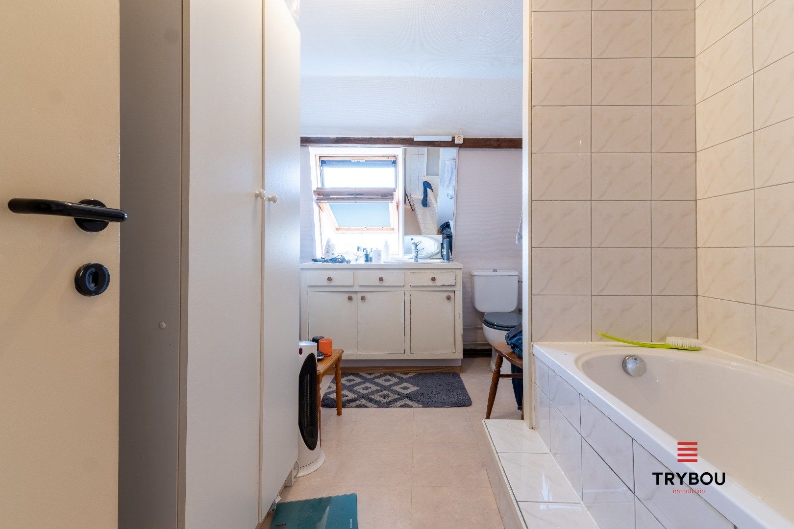 Te renoveren halfopen woning op ruim perceel van 1422m² foto 11