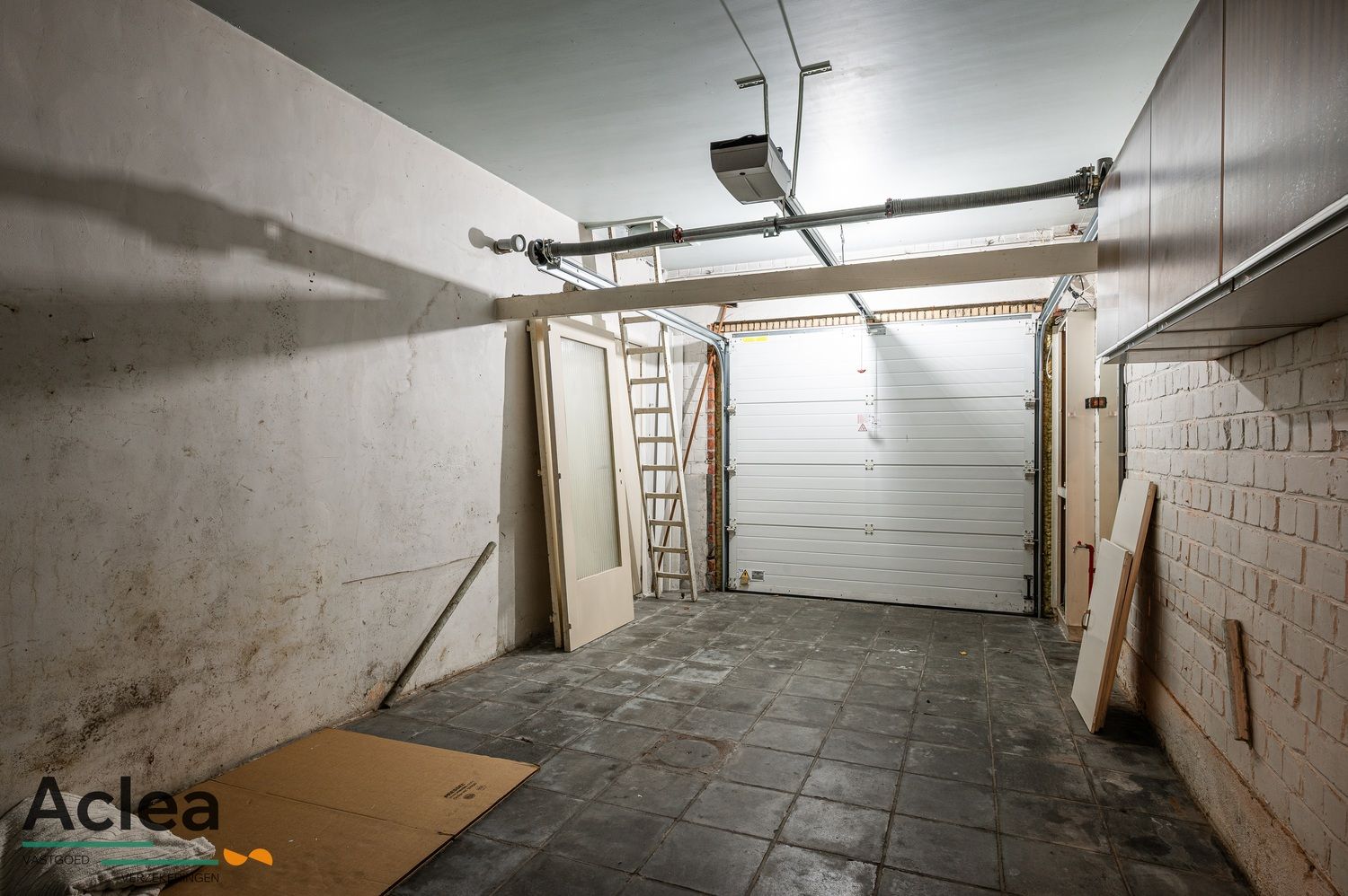 Ruime halfopen bebouwing met 5 slpks op strategische locatie in Zomergem foto 20