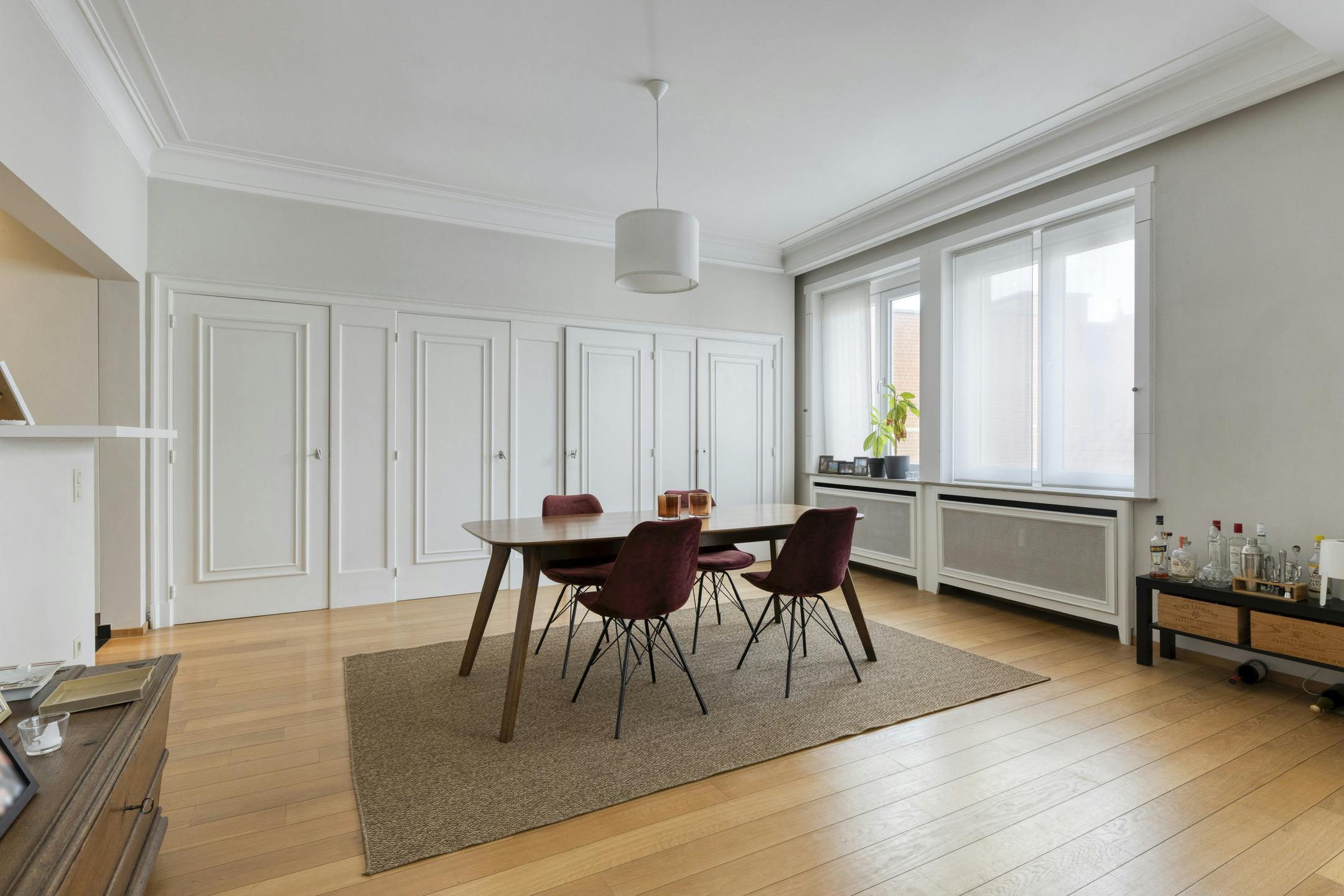 Patrimoniumvennootschap met handelspand en 2 appartementen foto 9