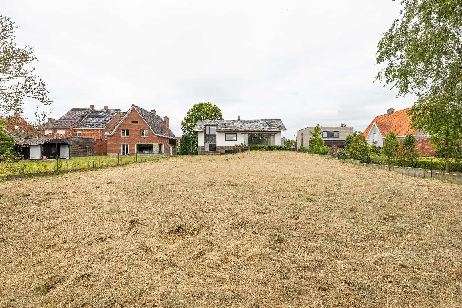 KARAKTERVOLLE ARCHITECTENWONING NABIJ CENTRUM MEULEBEKE foto 24