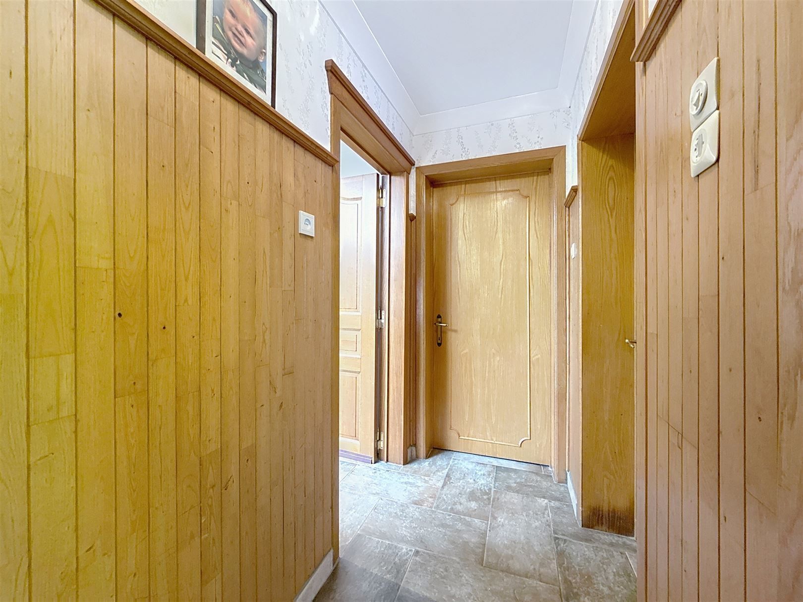 Ruime instapklare HOB, 4 slpks, garages, tuin, 16a 73ca foto 45