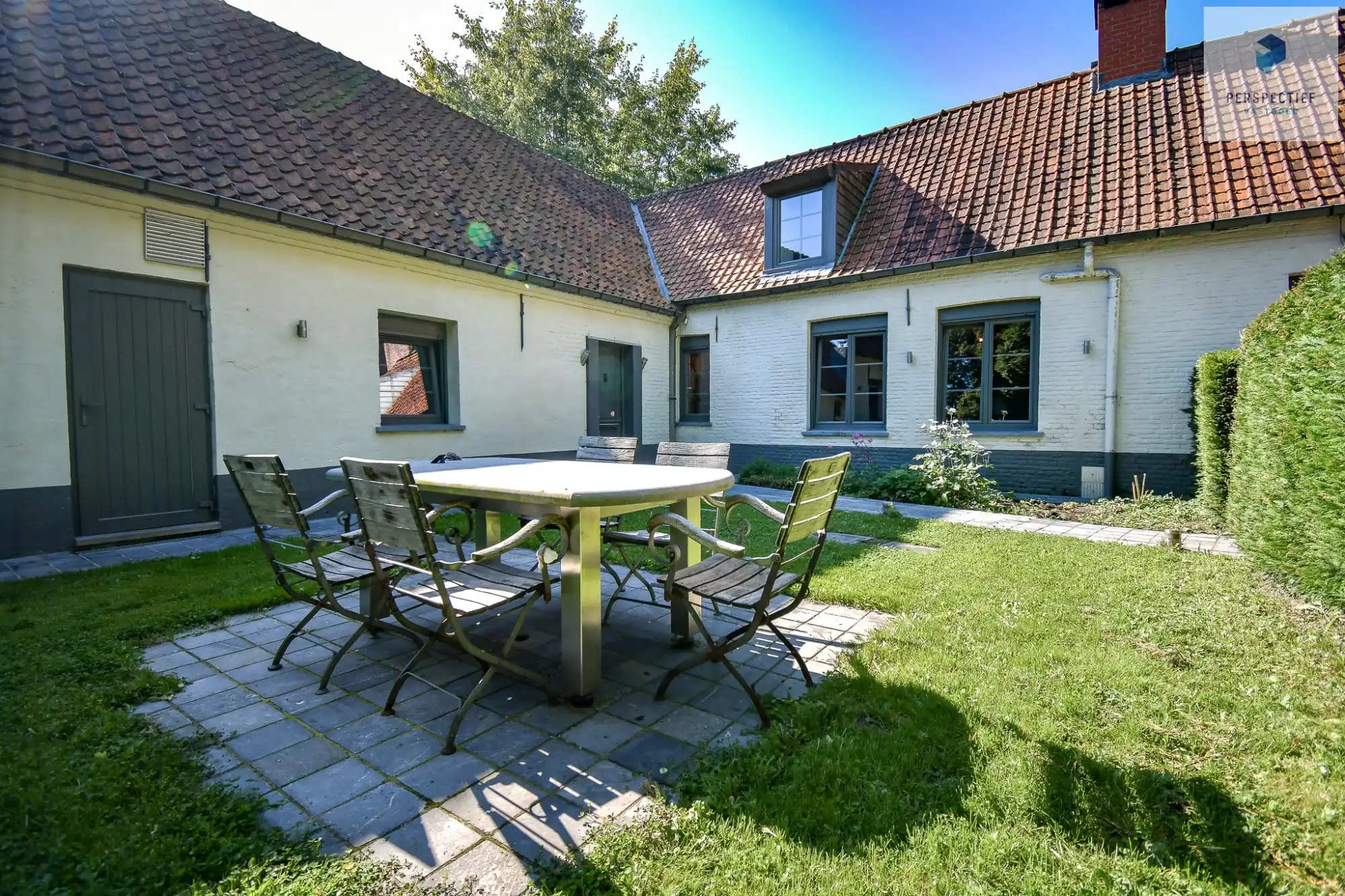 Charmante hoevetje met grote tuin foto 22
