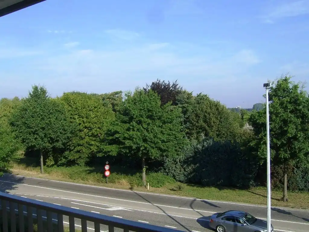 Appartement met 2 slaapkamers en groot terras foto 6