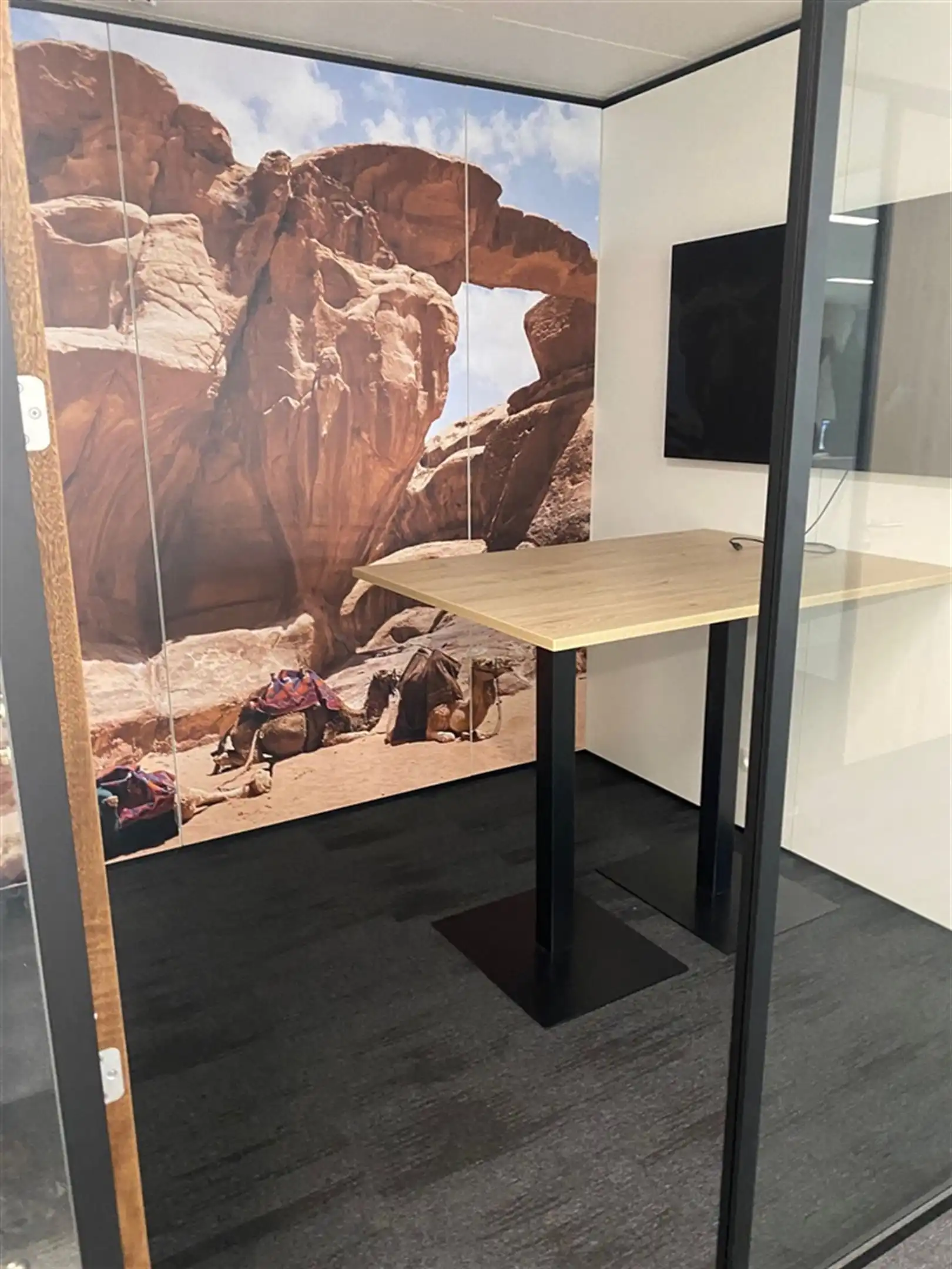 TWIN SQUARES - 984m² instapklaar foto 25