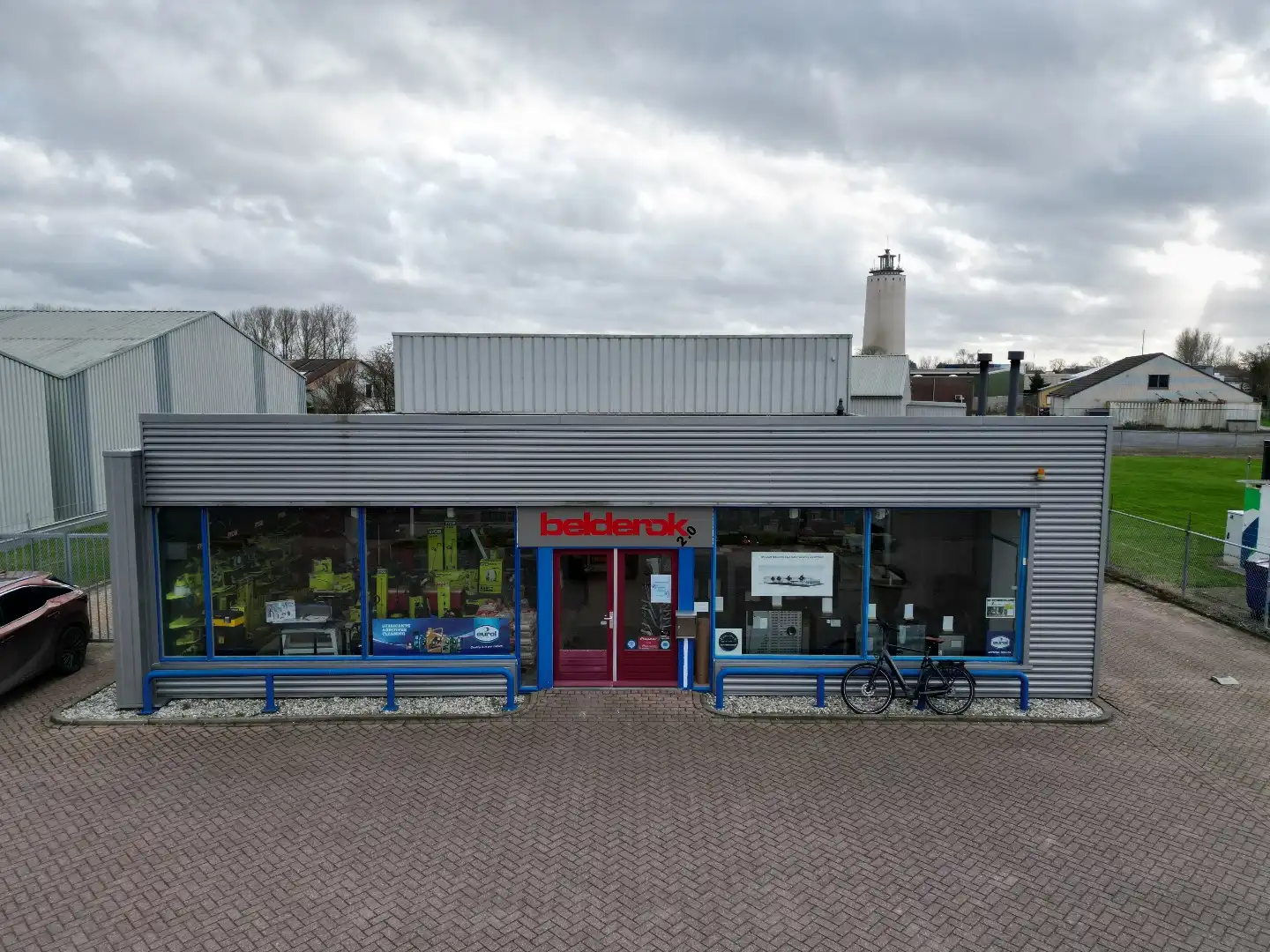 Veelzijdige bedrijfsloods op uitstekend bereikbaar bedrijventerrein – Neringweg 1, Oostburg foto 4