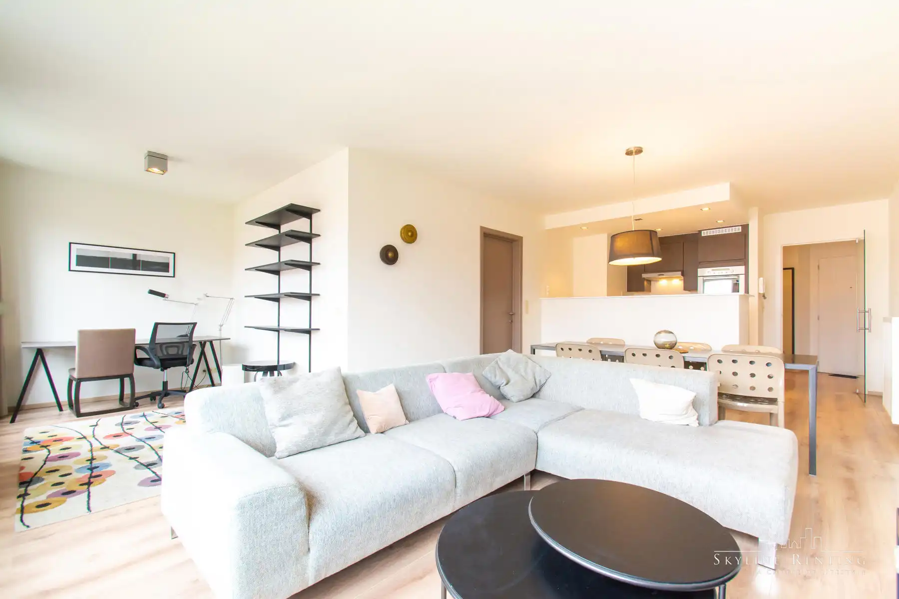 Gemeubileerd App. - 3kamers + terras (Jubelpark) foto 3