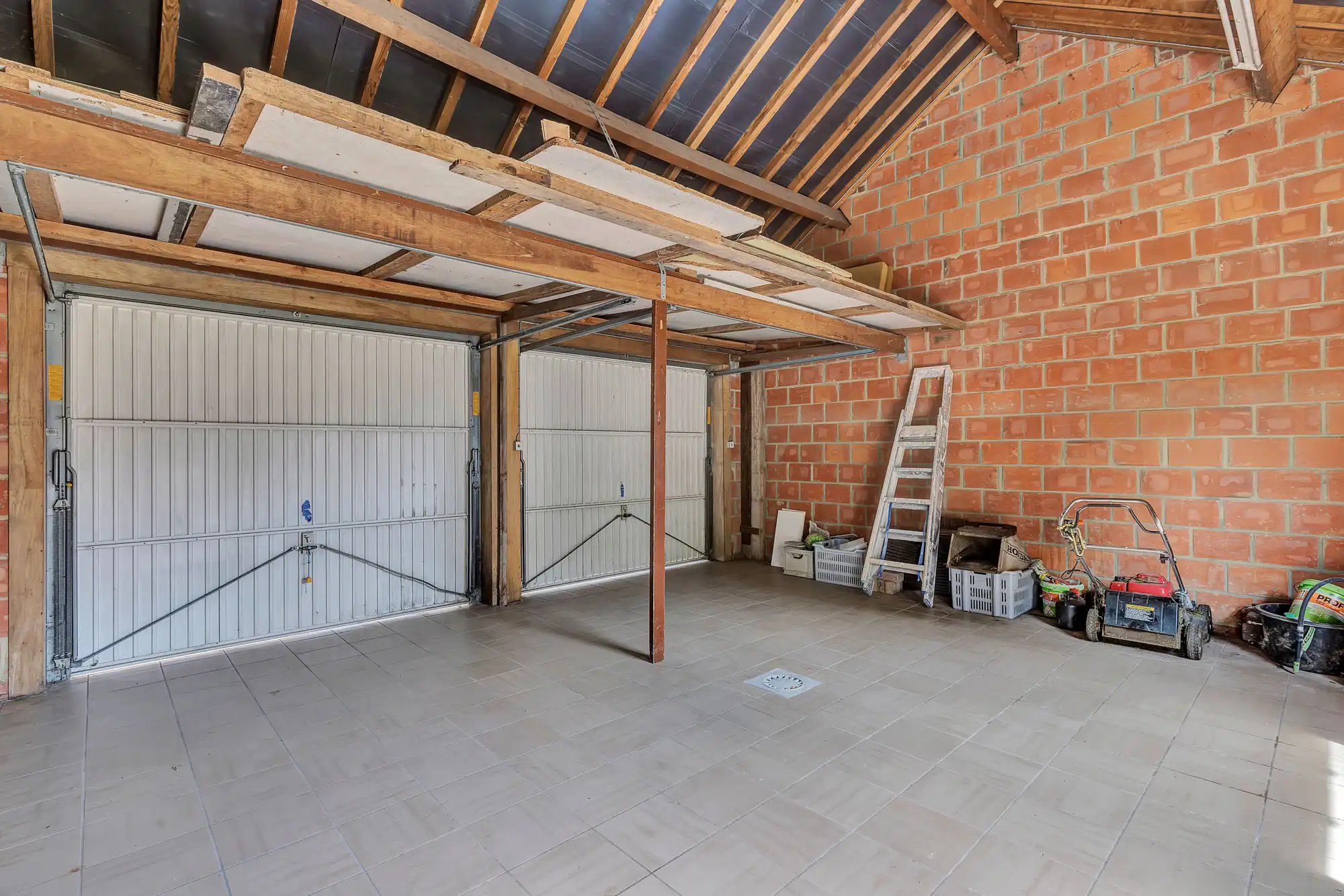 Gerenoveerde pastorijwoning met grote ruimtes in Erembodegem foto 31