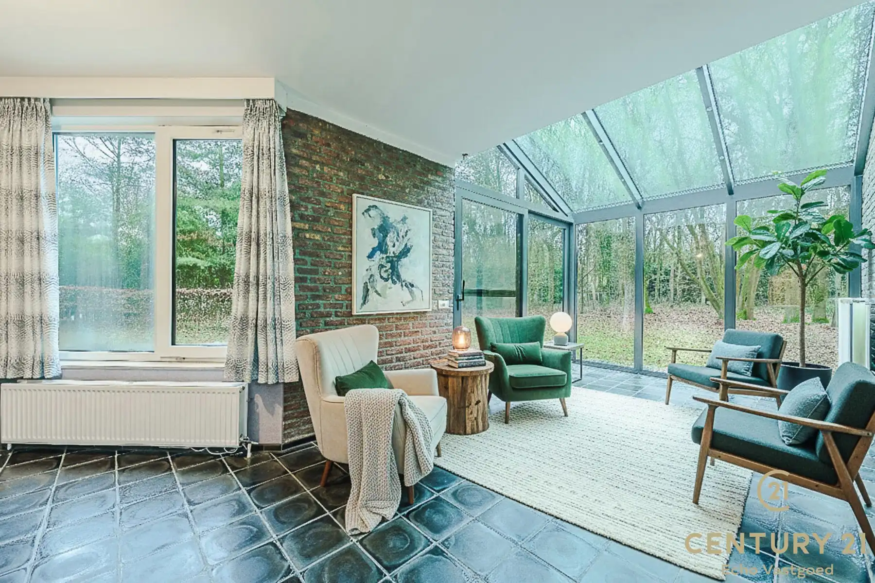 Ruime, unieke villa op royaal perceel in villawijk De Lint. foto 9