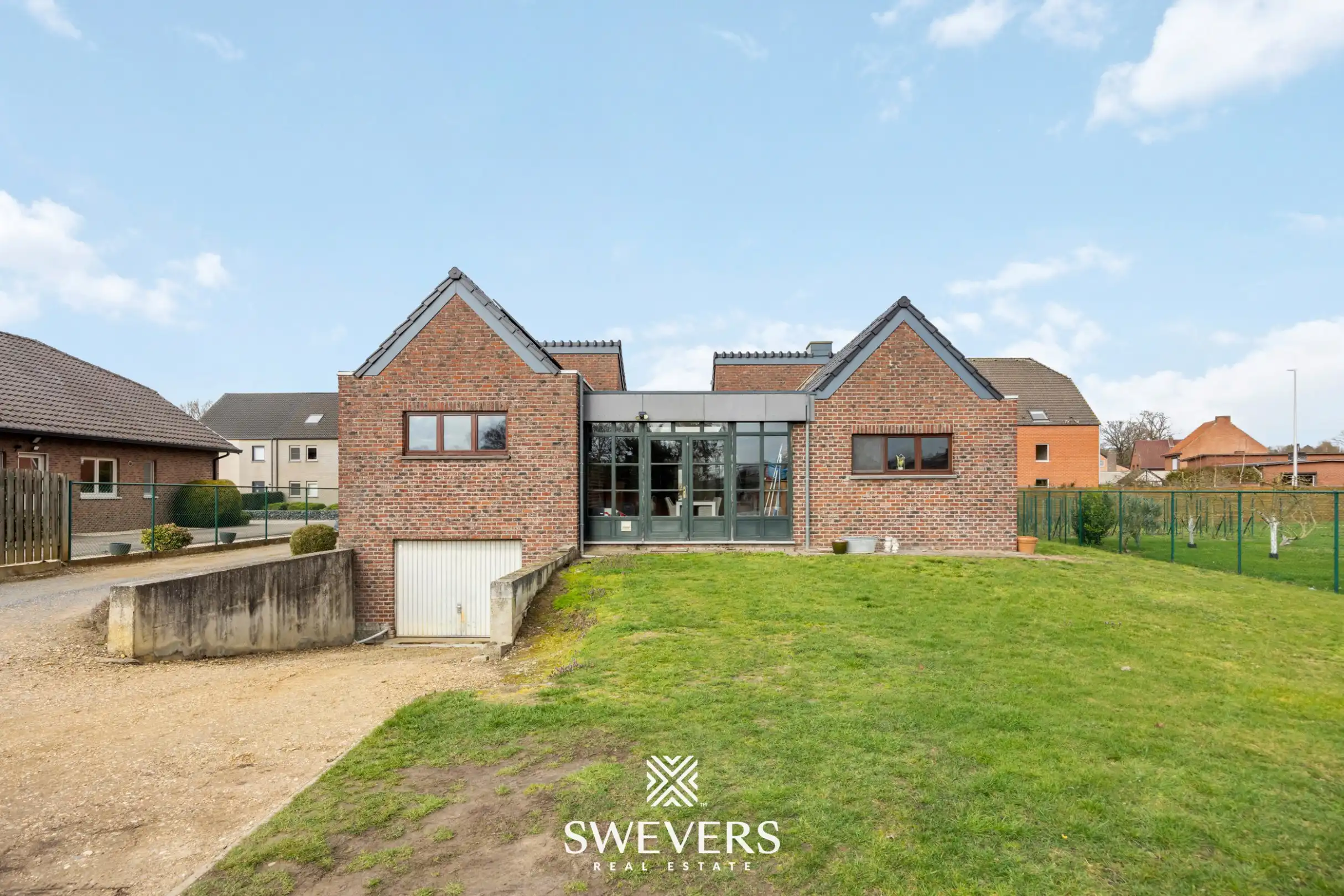 Zonnige woning met ruime zuid georiënteerde tuin in het rustige Diepenbeek foto 25