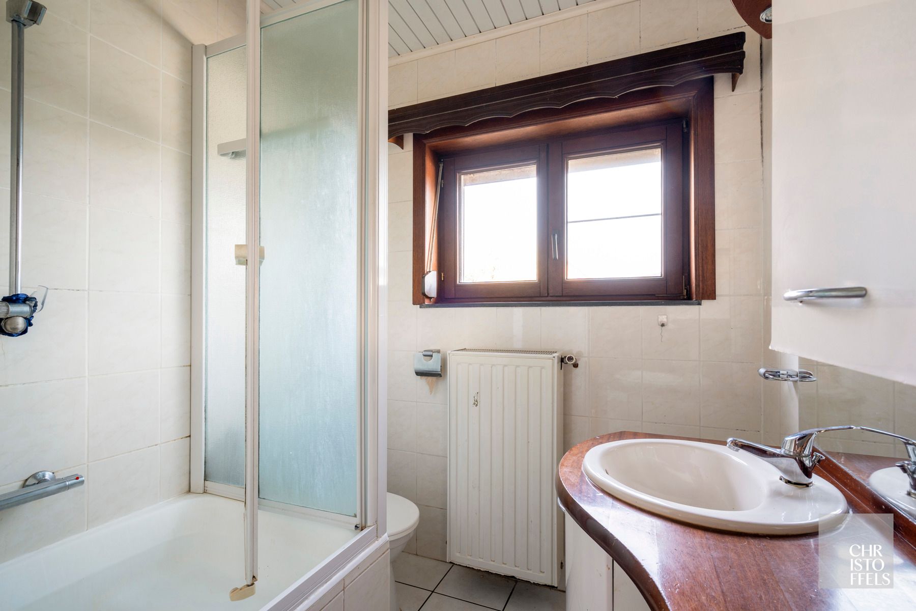 Woning met potentieel op groene en rustige locatie in Zutendaal! foto 9