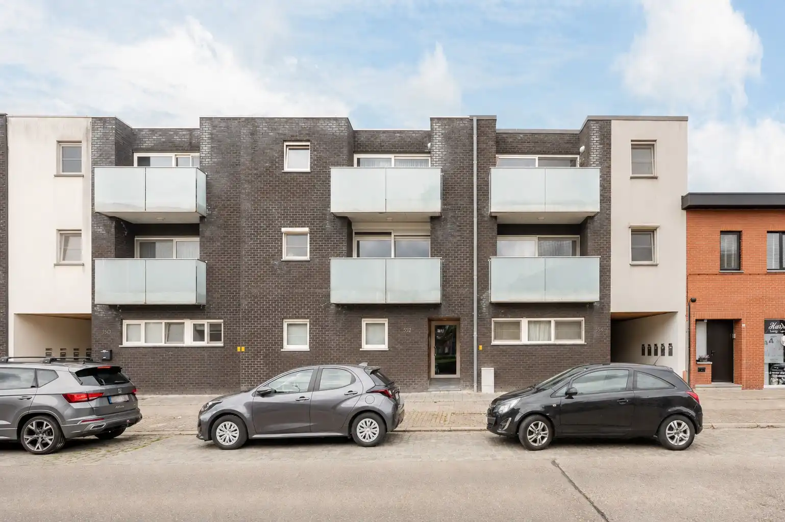 GLV-appartement Brasschaat met zonnige tuin en garage foto 28