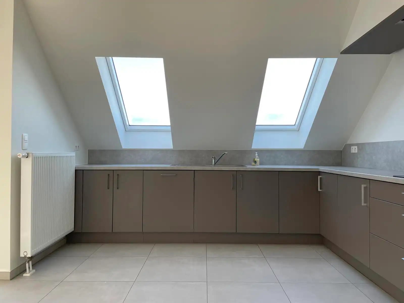 Gunstig gelegen, lichtrijk penthouse foto 6
