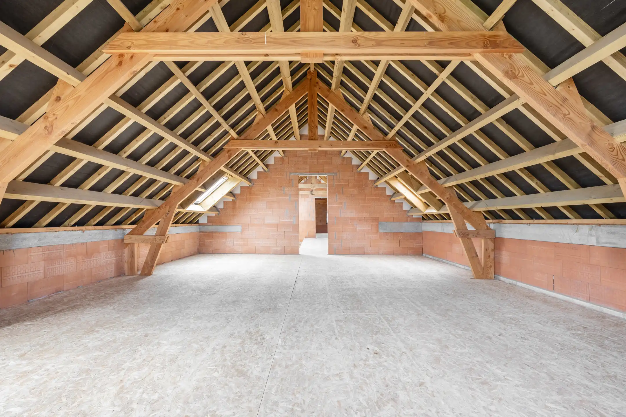 Langgevelhoeve met bijgebouw op rustige landelijke locatie foto 22