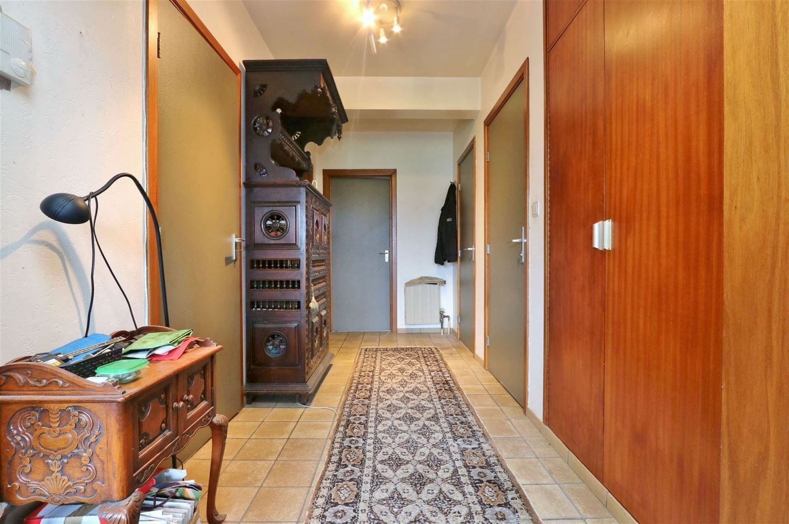 Appartement 4de verdieping ( met lift) met 2 slaapkamers, terras en garage foto 9