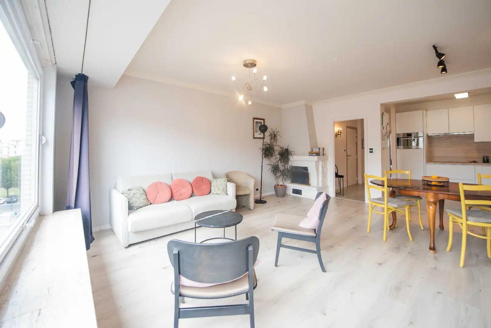 OOSTENDE - BELLE EPOQUEWIJK DICHTBIJ BIBLIOTHEEK, ZEEDIJK EN DE JAPANSE TUIN foto 7