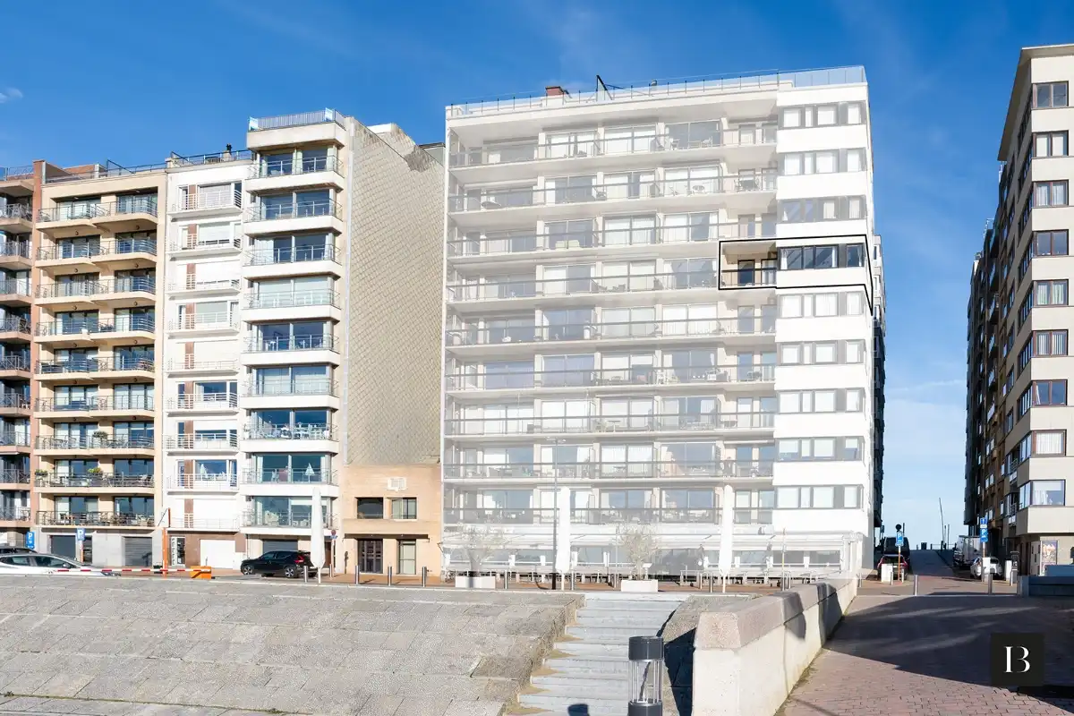 Instapklaar en ruim hoekappartement met 2 slaapkamers aan de haven foto {{pictureIndex}}