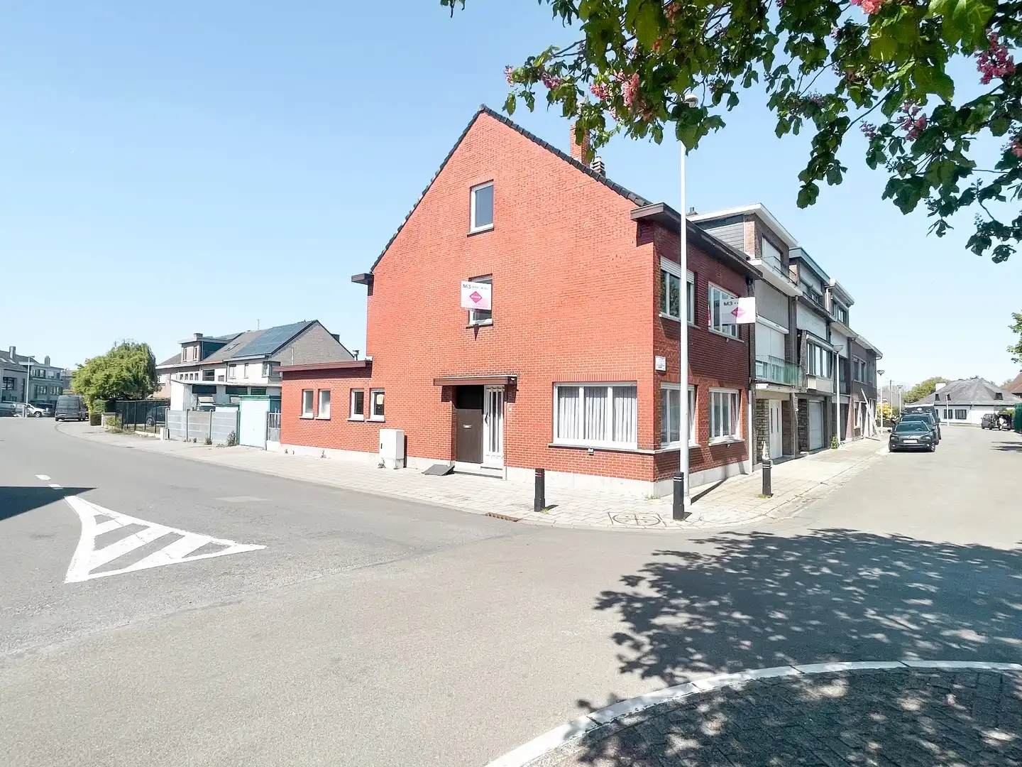 Ruime woning met potentieel te Mariekerke foto 2