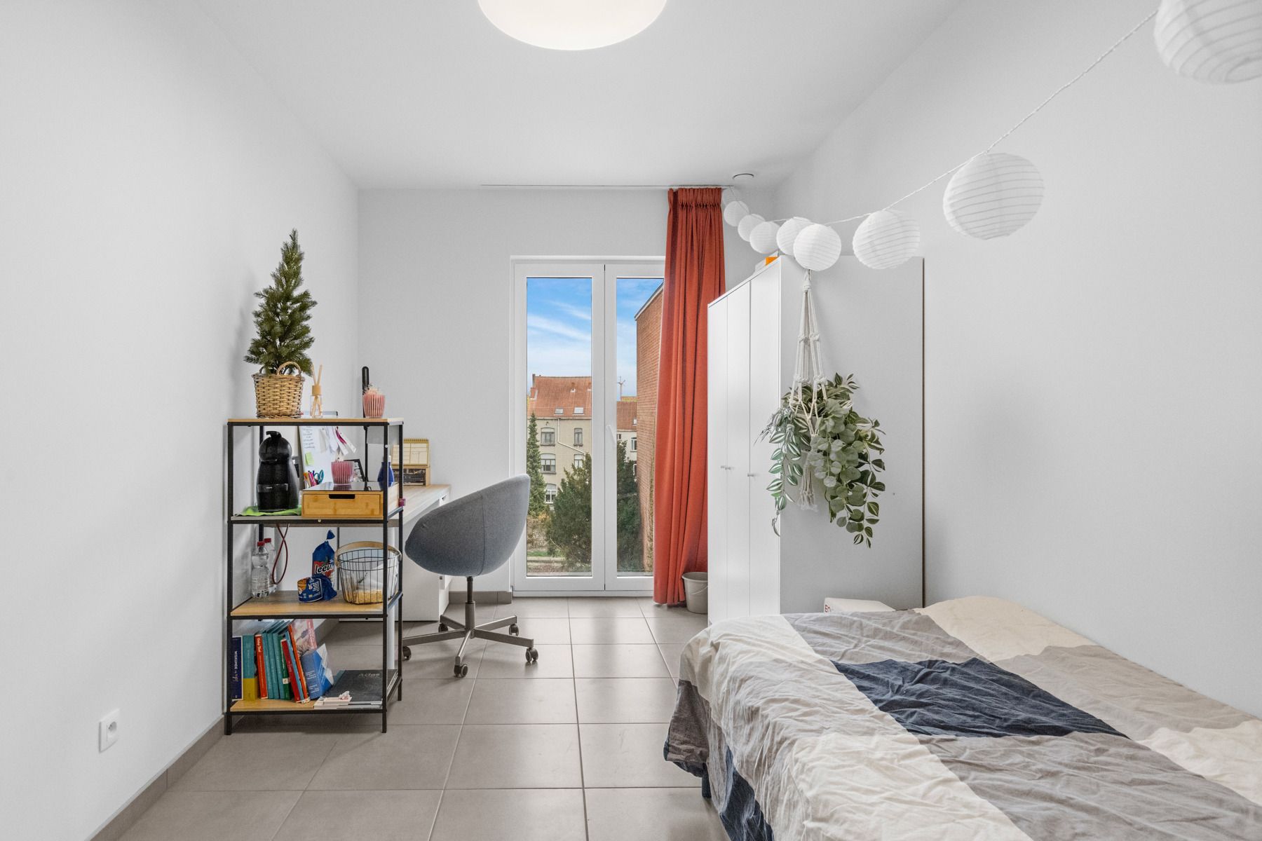 Nieuwe, verhuurde studentenhuisvesting te koop! foto 6