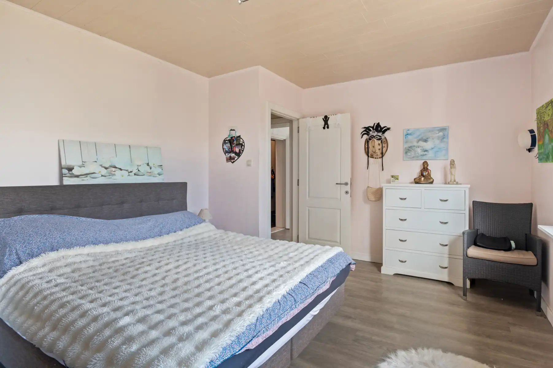 Rijhuis met 3 slaapkamers en leuke extra’s in Terhagen foto 5