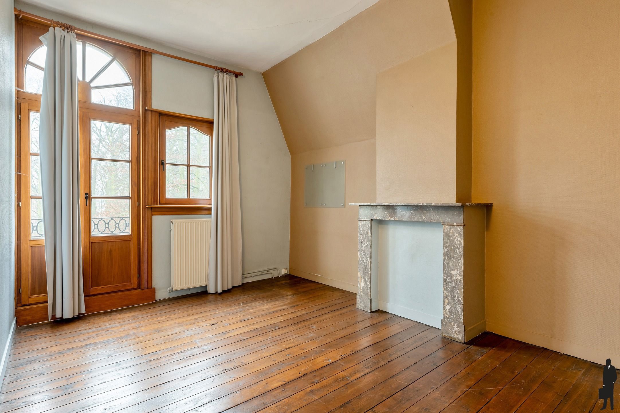 Unieke herenwoning met 4 slk en tuin op een top ligging te Lier. foto 17