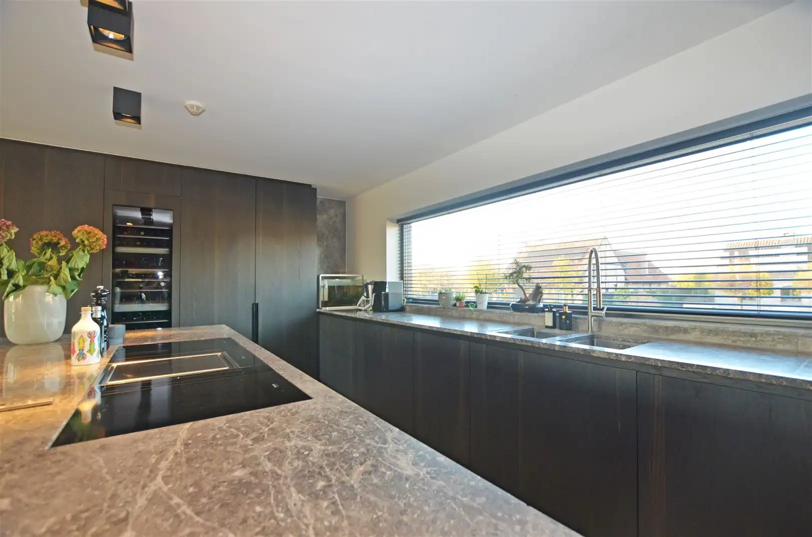 Landelijk gelegen villa met weids zicht. foto 8