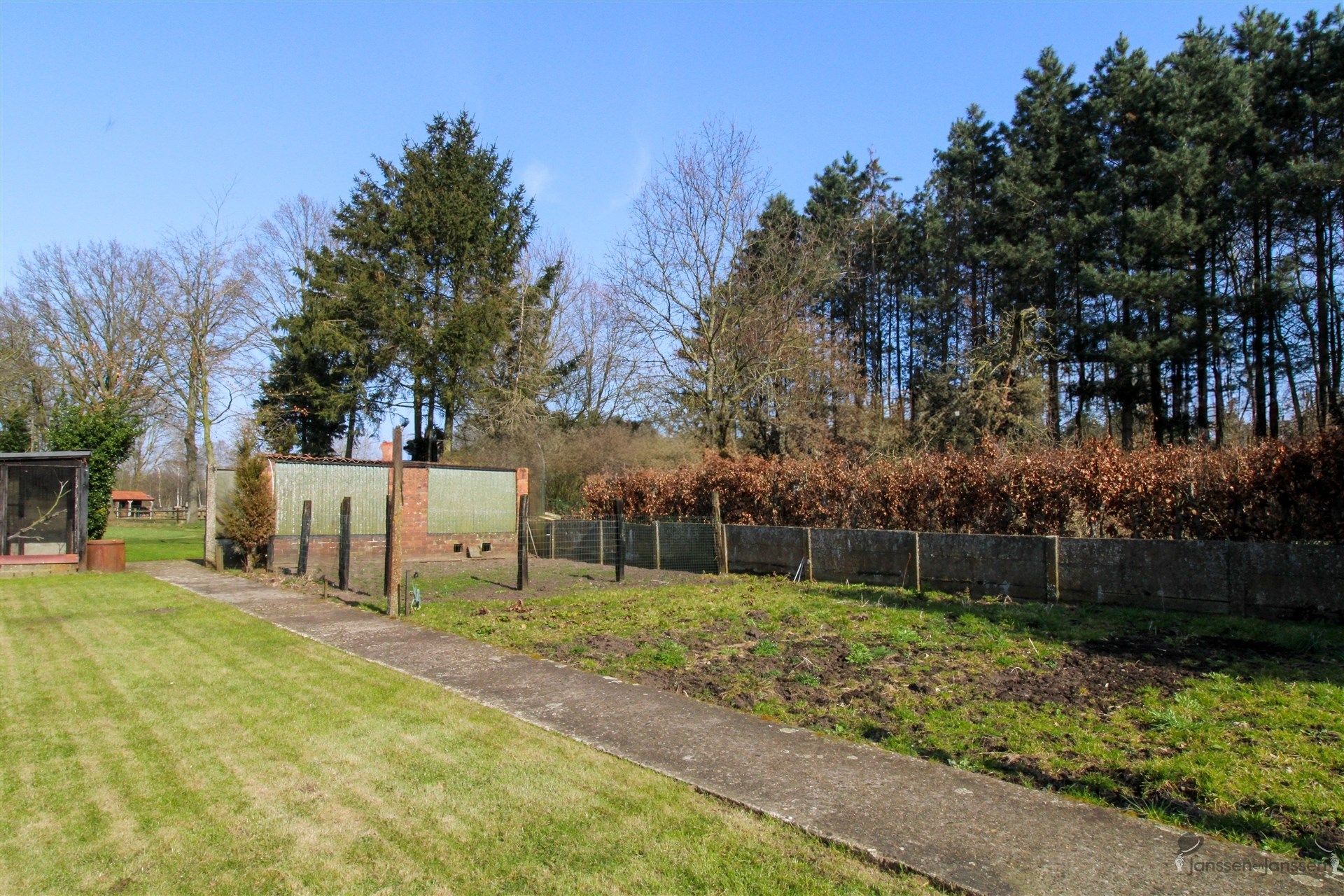 Open bebouwing op perceel van 8099 m² foto 19