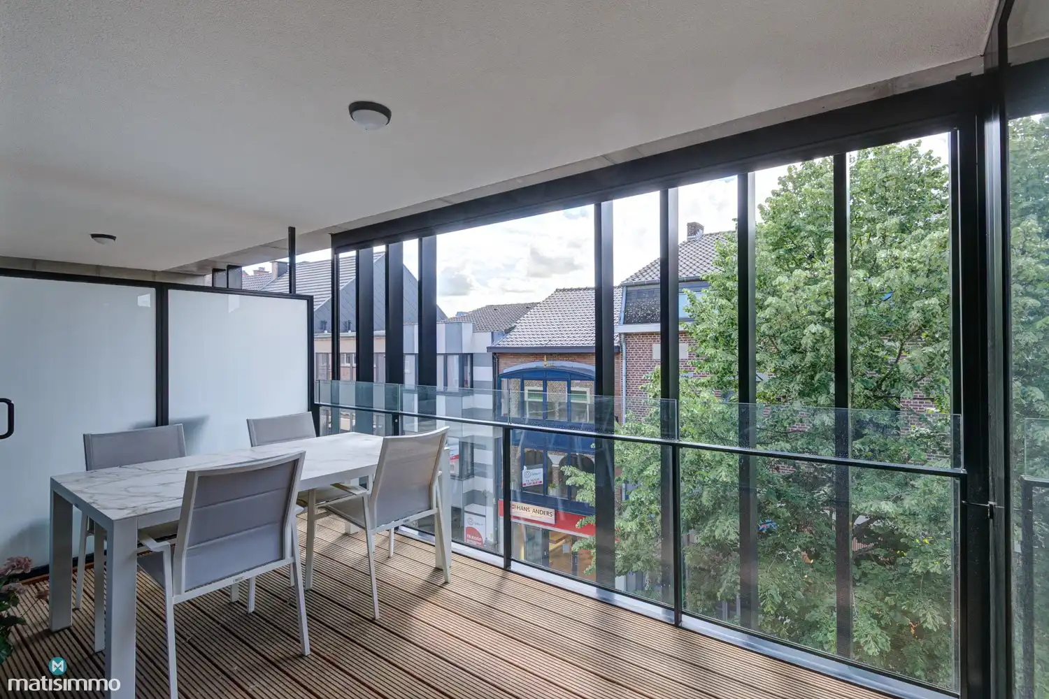 LUXUEUS AFGEWERKT APPARTEMENT MET 2 SLAAPKAMERS, OVERDEKT TERRAS, KELDERBERGING EN OPTIONELE ONDERGRONDSE AUTOSTAANPLAATS IN BILZEN-CENTRUM foto 10
