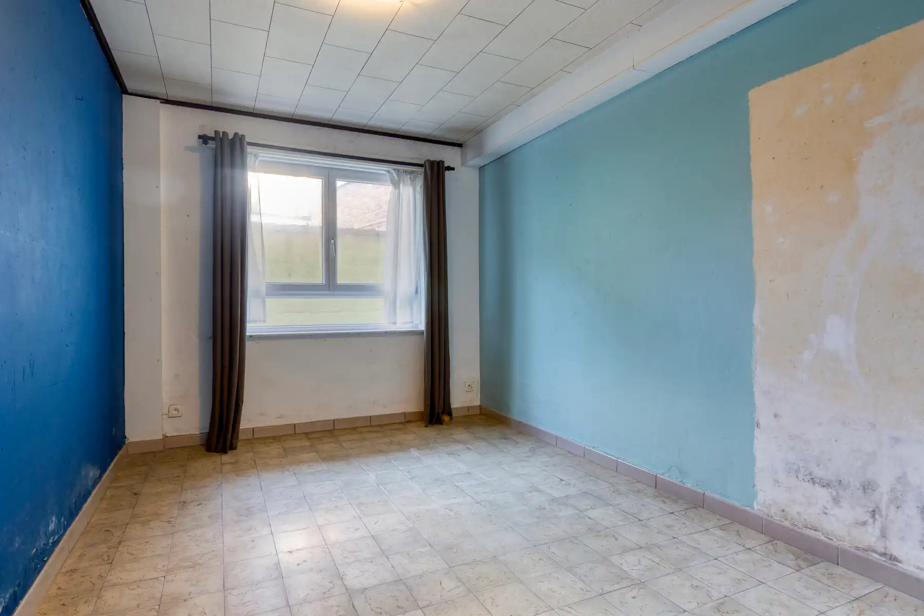 Gelijkvloers appartement met 2 slaapkamers nabij het centrum foto 6