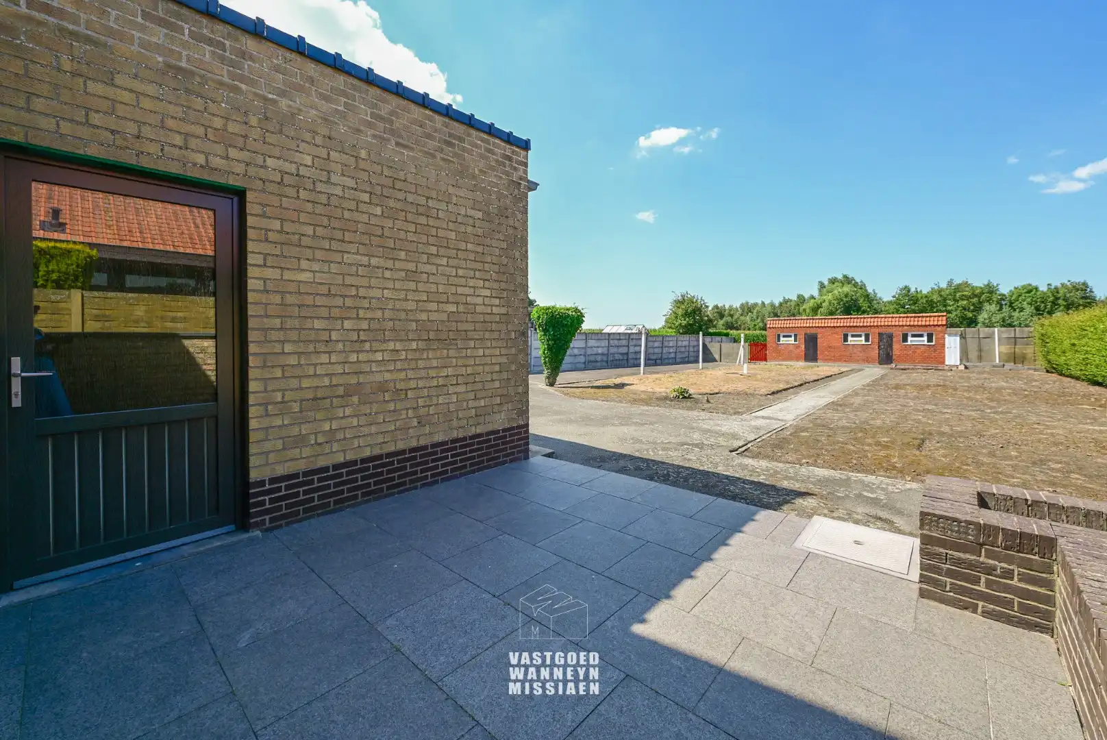 Te renoveren gelijkvloerse woning met  3slpk, garage, tuin op 1290m2 foto 30