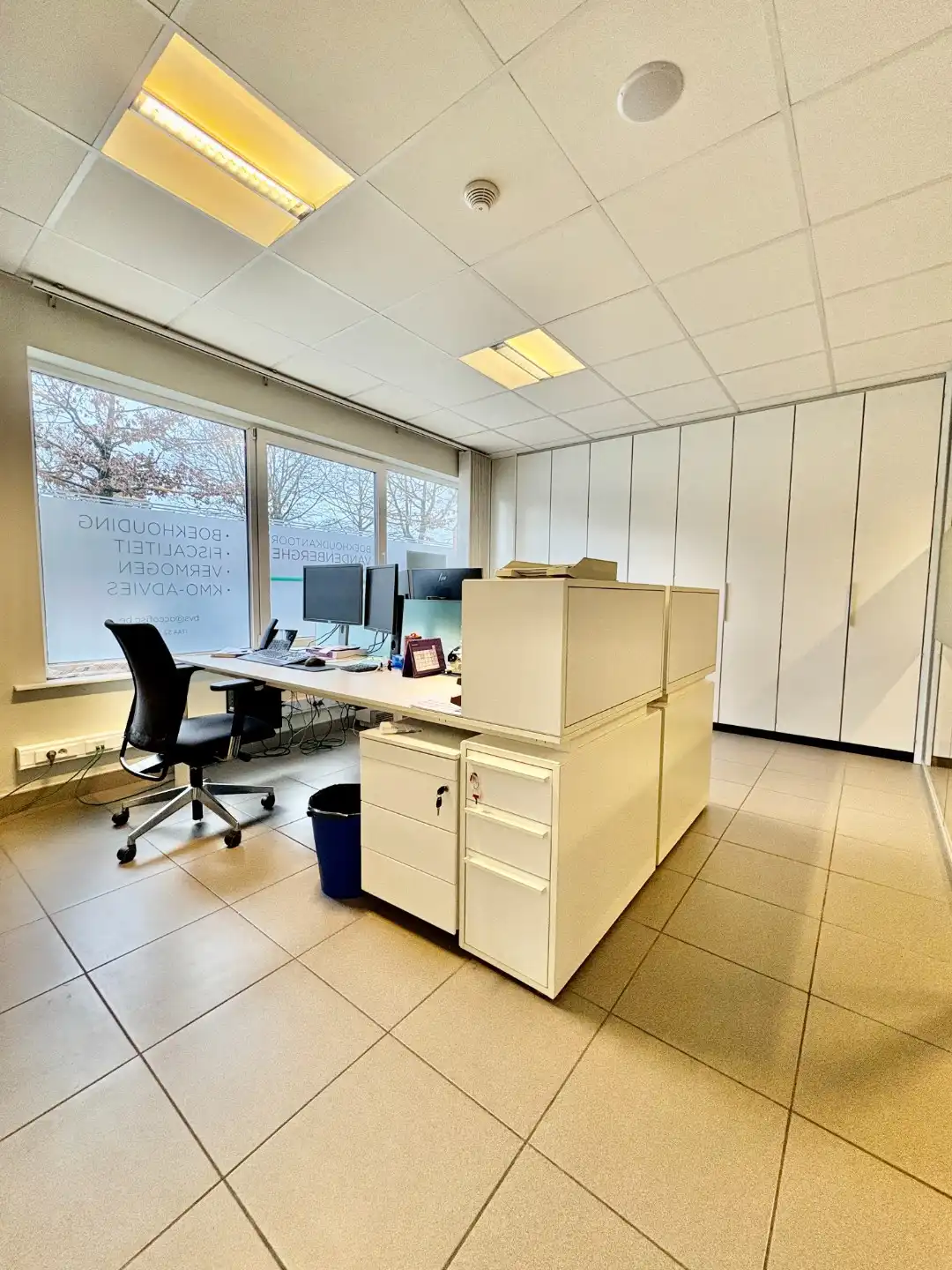 Instapklaar handelspand in het centrum van Heestert! foto 3