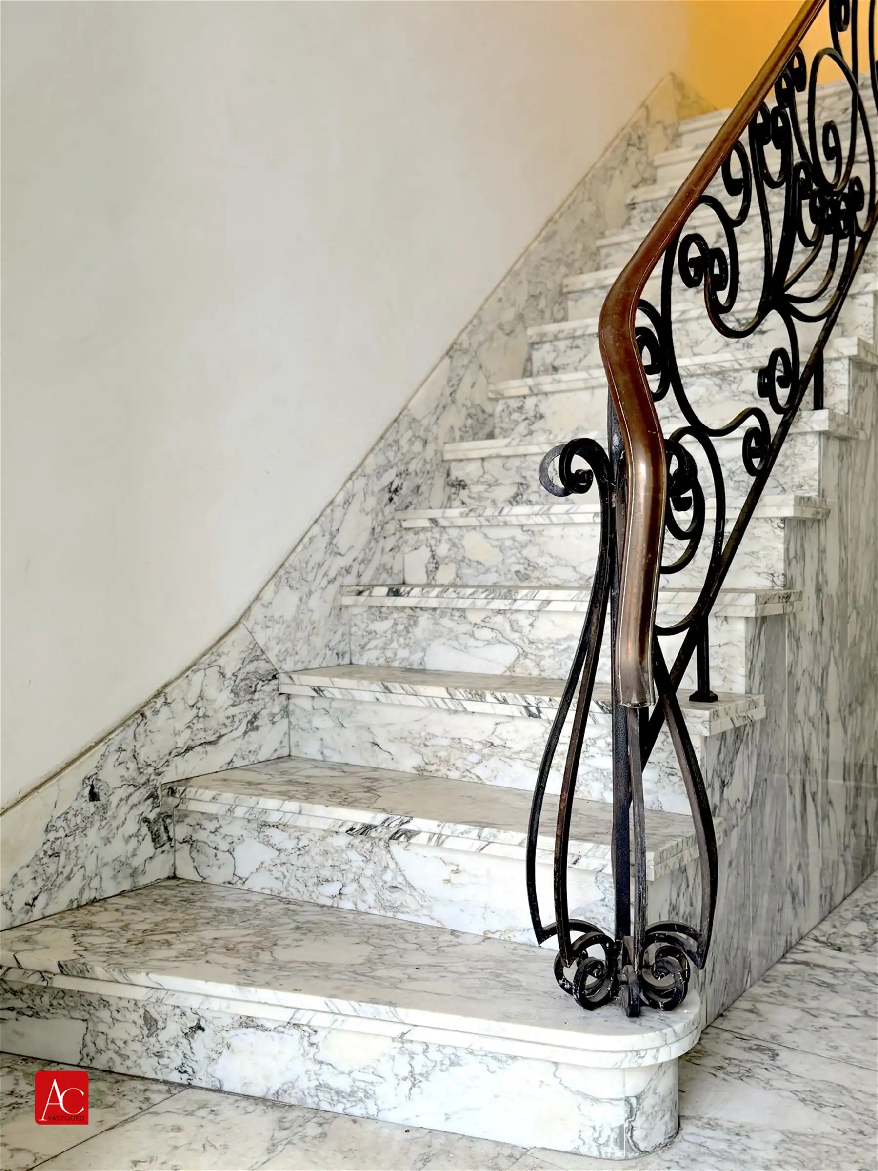 Karaktervol duplex-appartement met 2 slaapkamers foto 2