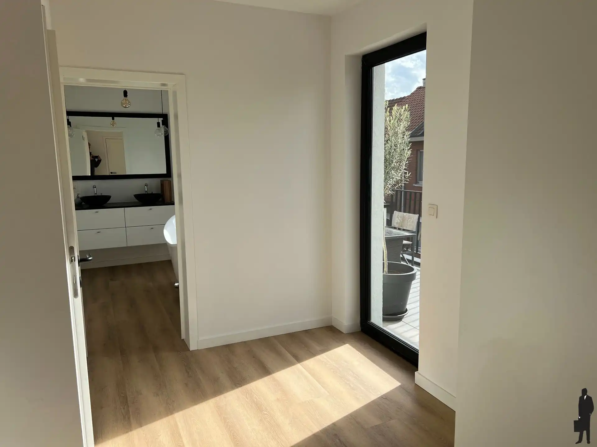 Energiezuinige woning met 3 slaapkamers en terras te Kontich foto 9