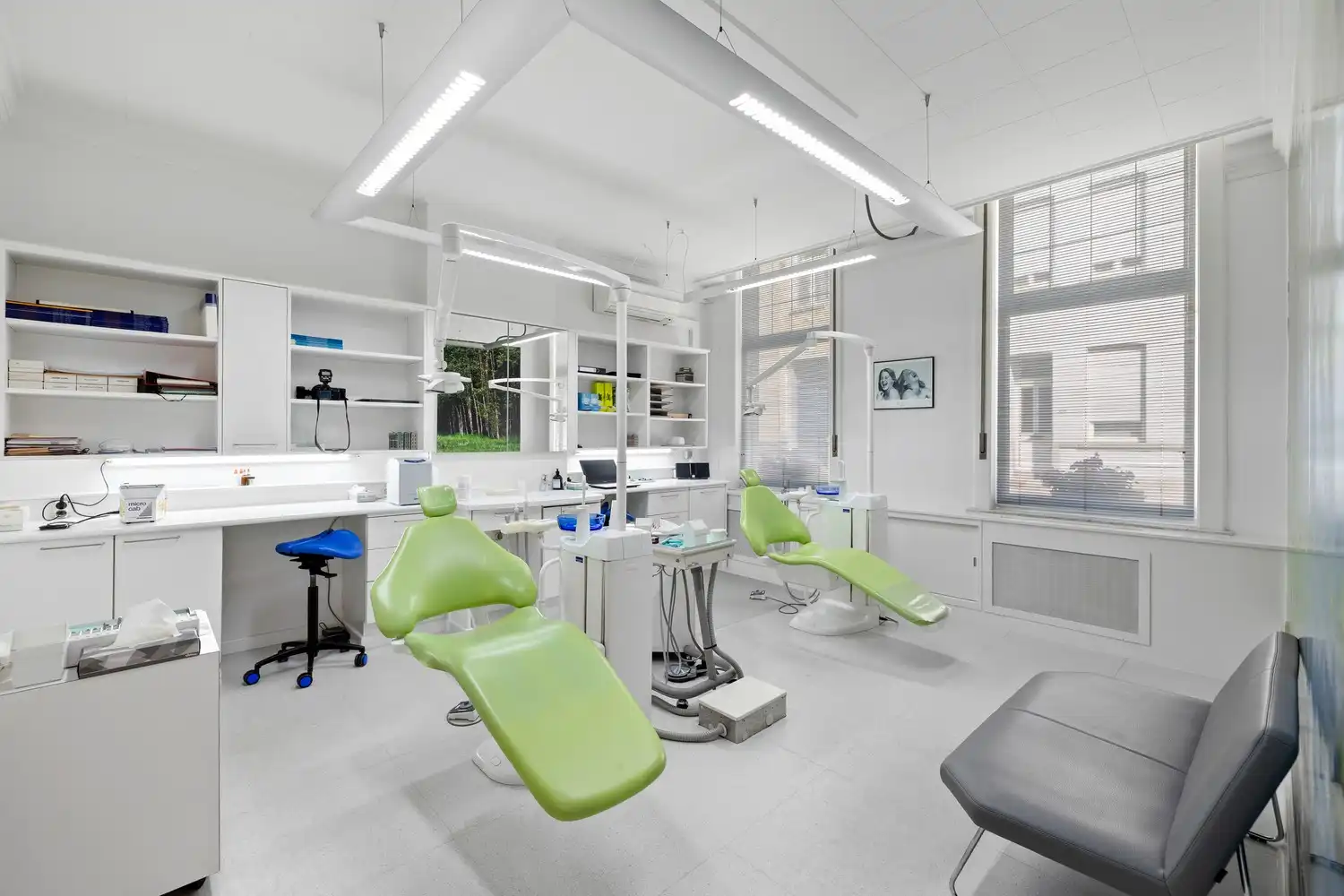 Kantoor of praktijkruimte te huur in unieke herenwoning te Aalst foto 14