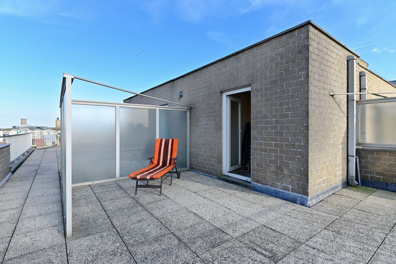 Verzorgd 3-slaapkamerappartement met prachtig zonneterras van 90m² ! foto 17