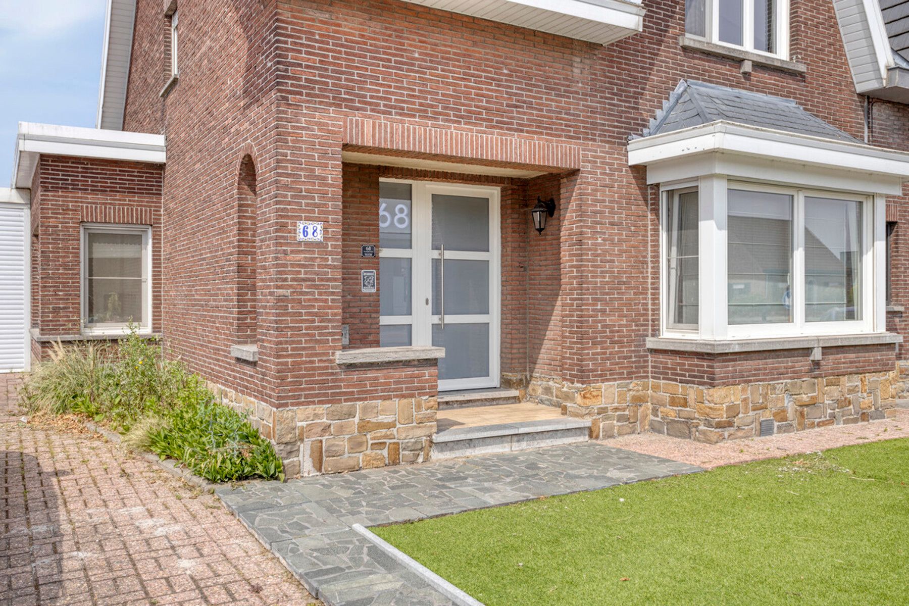 Licht te renoveren woning met zicht op groen in hartje SKW foto 26