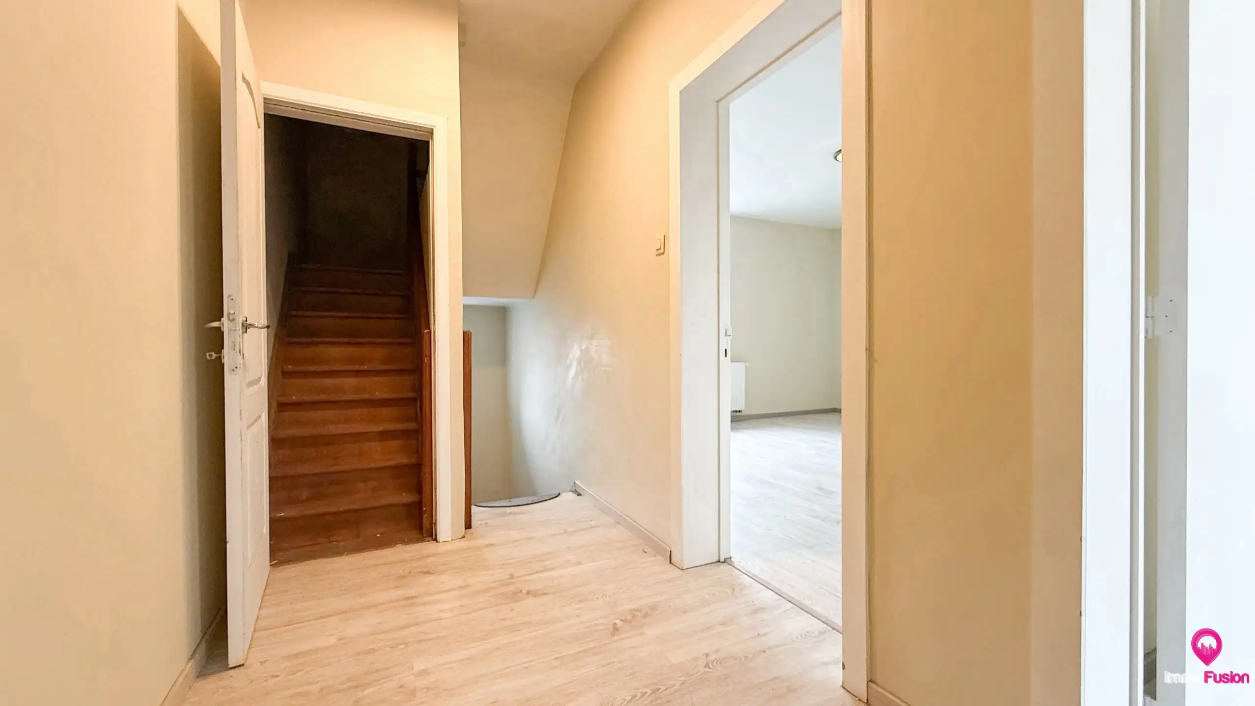 Charmante gezinswoning met potentieel foto 24