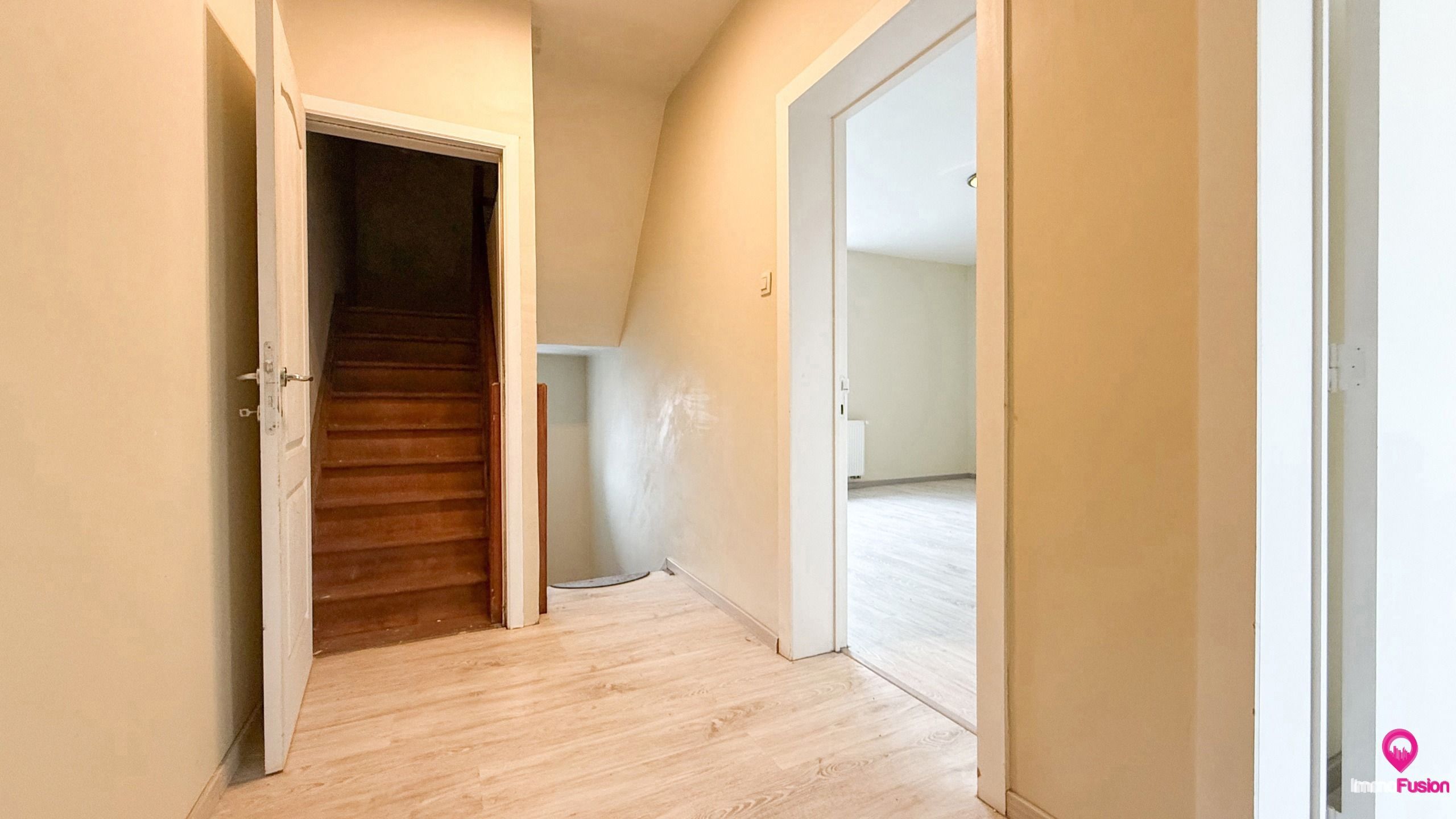 Charmante gezinswoning met potentieel foto 24