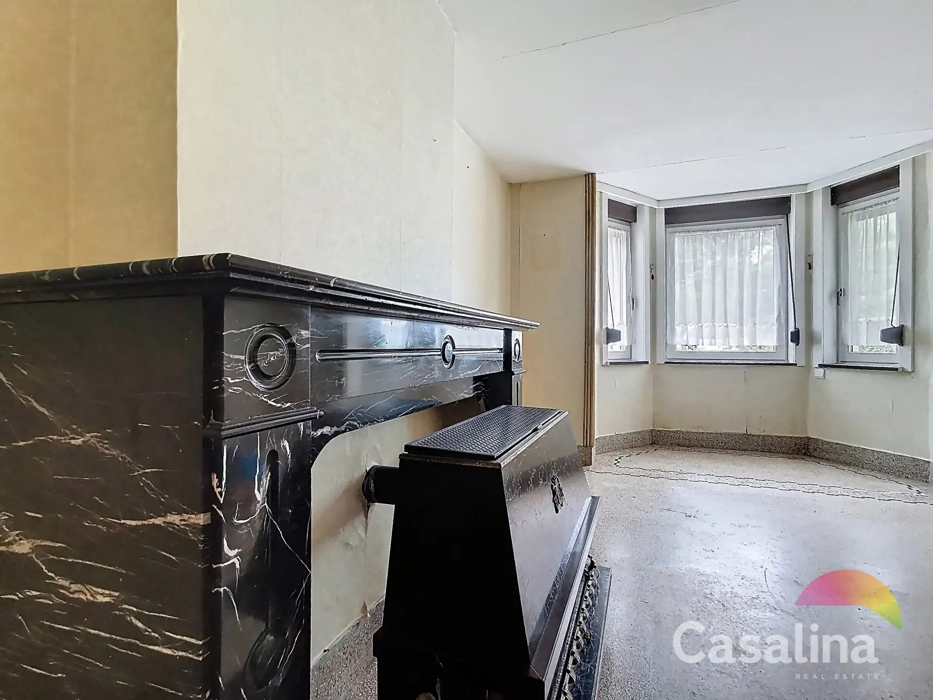 Mooi huis om te renoveren, vlakbij het Dumontplein. foto 4