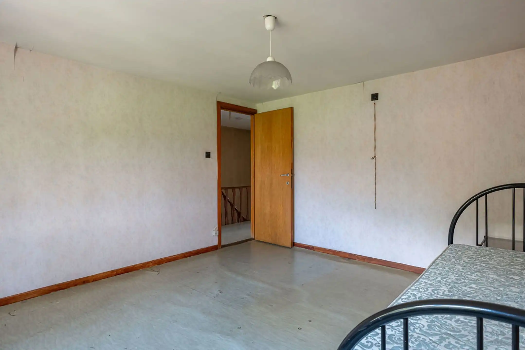 Te renoveren woning op een mooi en gunstig gelegen perceel van in totaal 6.449 m². foto 31