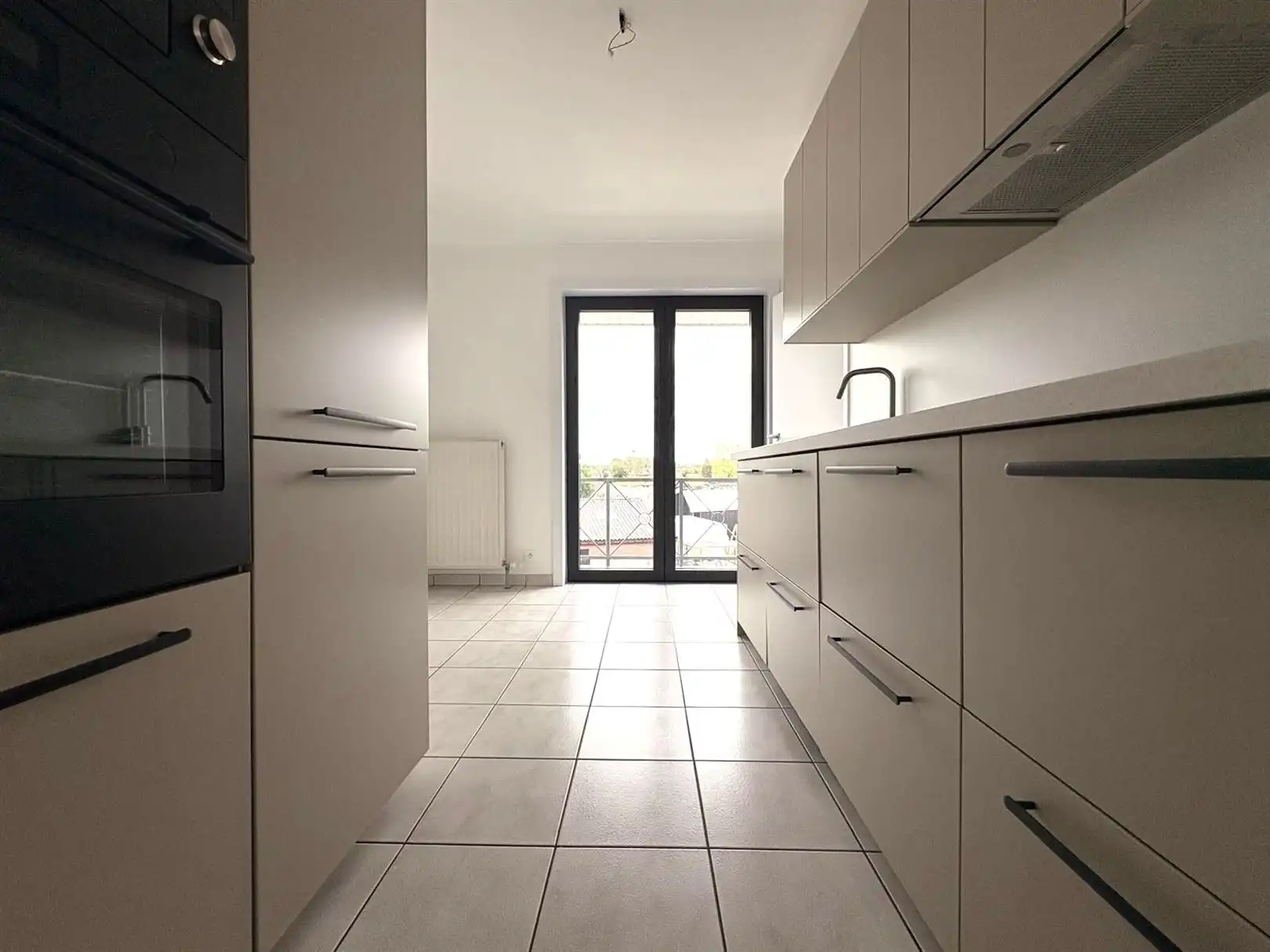 Ruim 2-slaapkamerappartement met lift en autostaanplaats in Sint-Gillis-Dendermonde foto 7