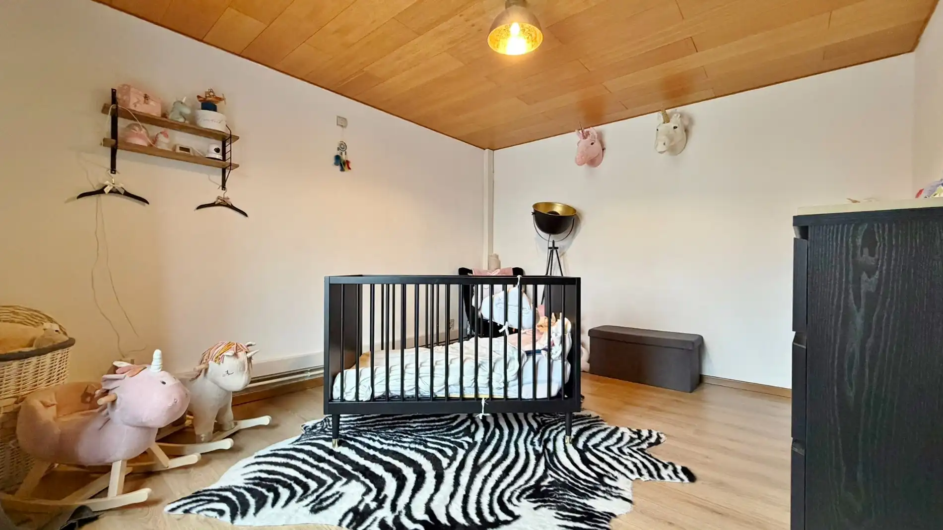 Charmante gezinswoning met grote tuin in het hart van Elverdinge foto 15